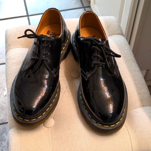 Dr. Martens Shoes - Dr. Martens patent Oxford